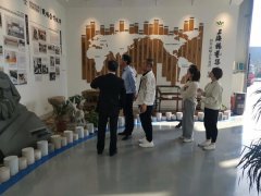 10月尾，，，，，，，，温州、张家口两地向导考察鸿运国际集团
