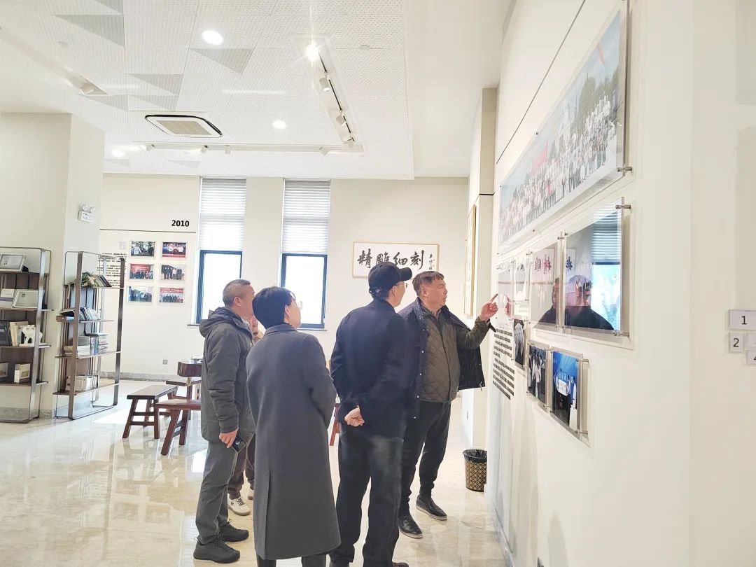 福寿园国际集团王计生总裁携赵宝晨博士莅临鸿运国际旅行指导